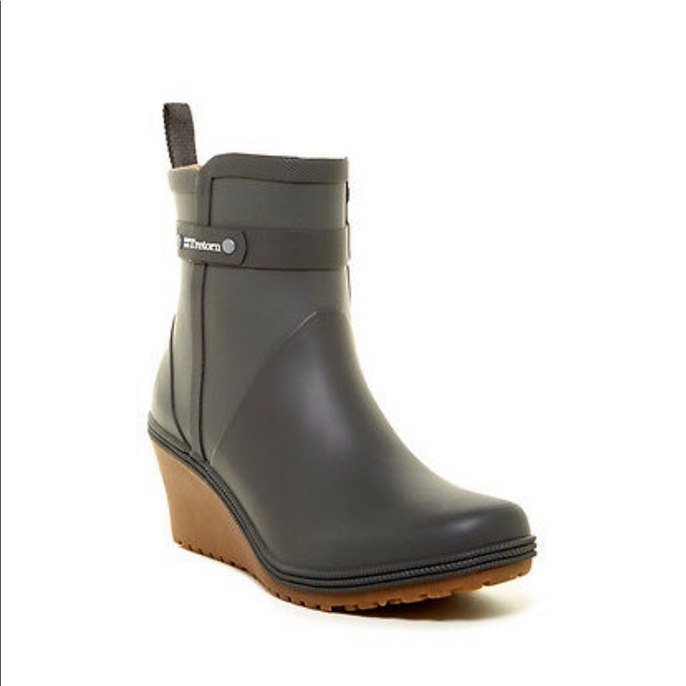 Tretorn gunmetal rain boot